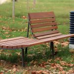 santacole_bancs_bilateral_banc_bilateral_3_modules_dont_deux_avec_dossiers_inverses_et_un_accoudoir_a_chaque_extremite_serra__mia_3-150x150 - Bilateral - en bois Mobilier urbain 