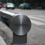 santacole_main_courante_linea_main_courante_linea_3_modules_avec_traverse_basse_serra__mia_2-150x150 - Linea - Barrière Mobilier urbain 